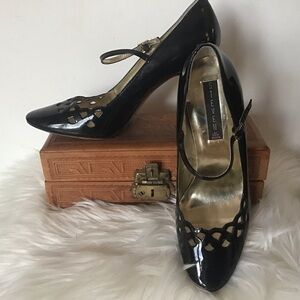 Steven Steve Madden black pierced “Dreamin” trap patent leather stilettos 8.5
